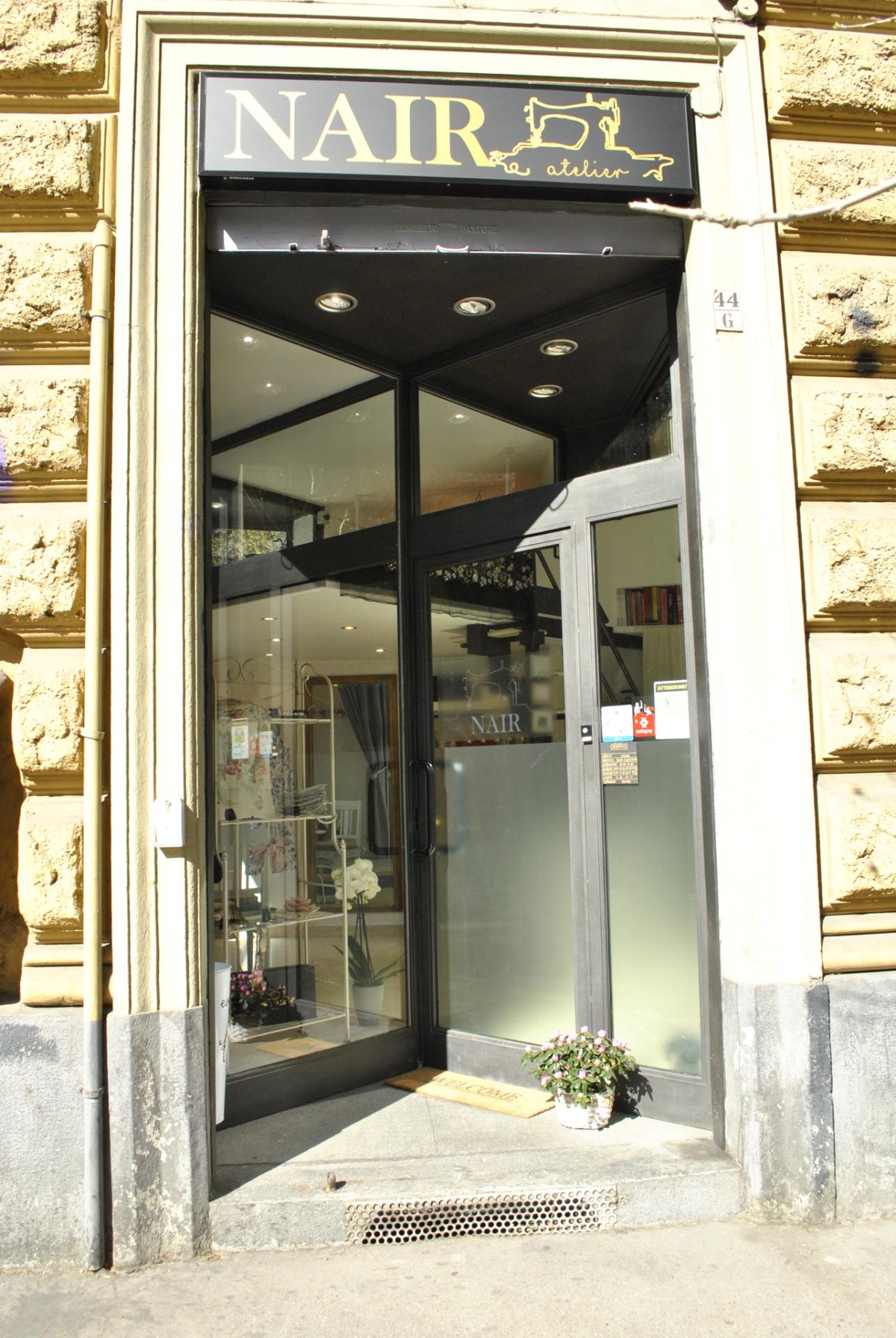Nair Atelier